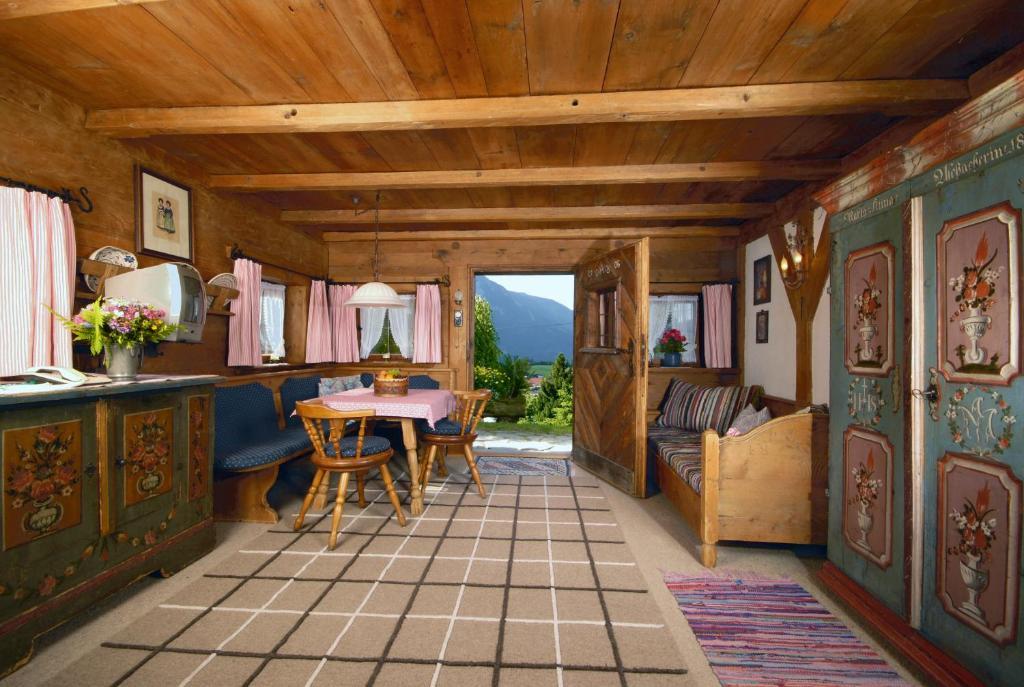 Ferienhaeuser Reither Almen Reith im Alpbachtal Room photo